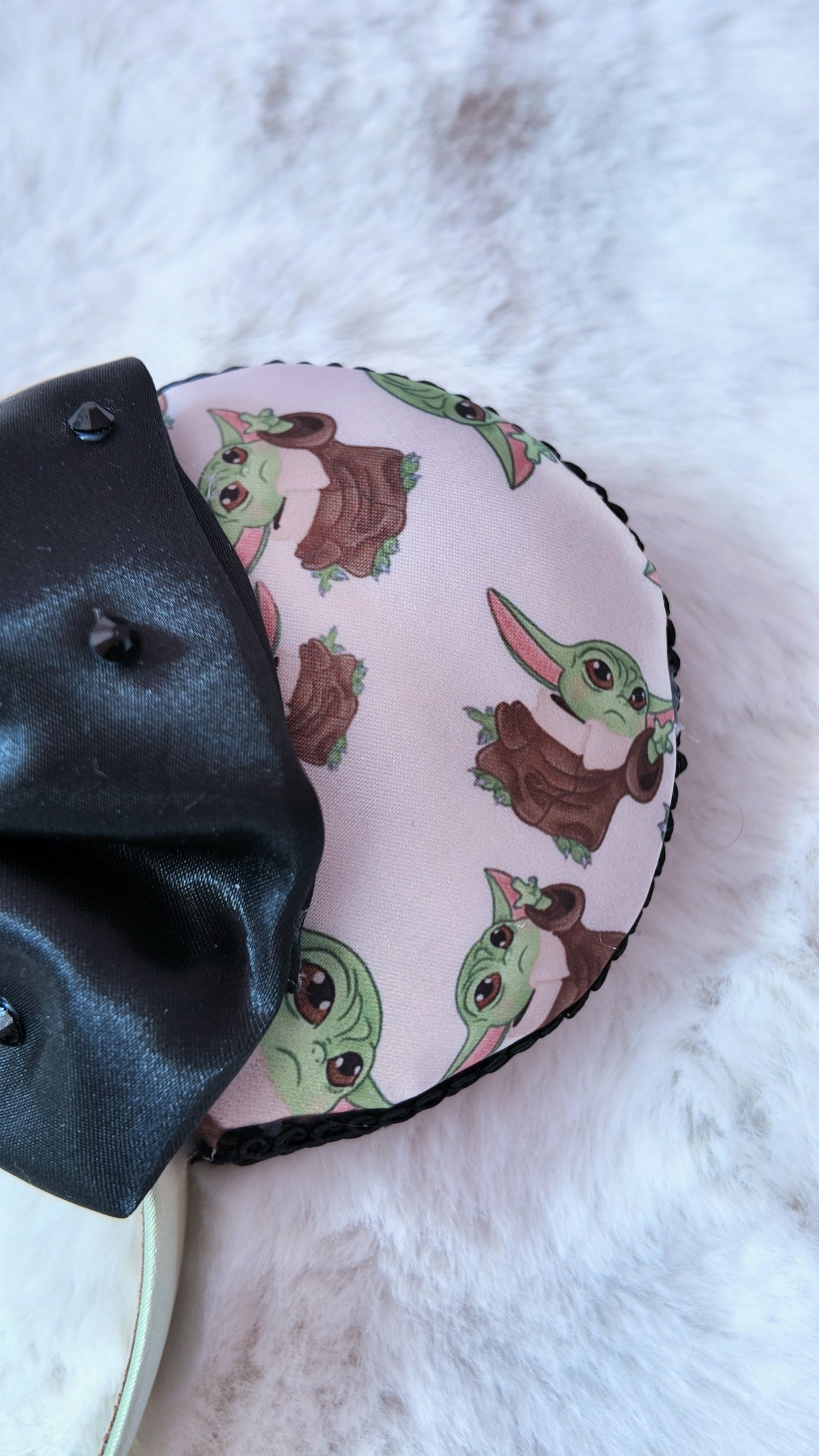 Grogu Inspired Minnie Ears, Baby Yoda Mouse Ears Headband, Star Wars Inspired Ears,Theme Park Headband