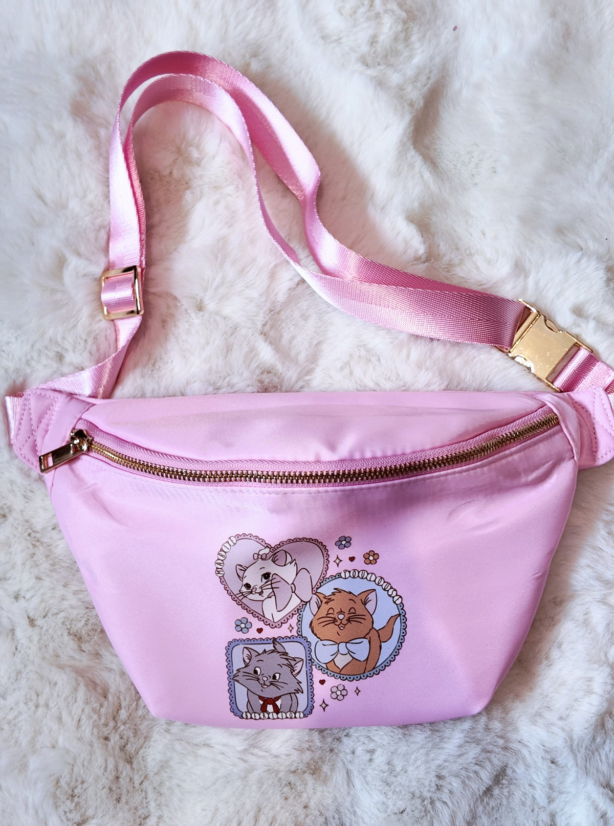 Cute Kittens Pink Bum Bag – Cat Portrait Crossbody Waist Bag