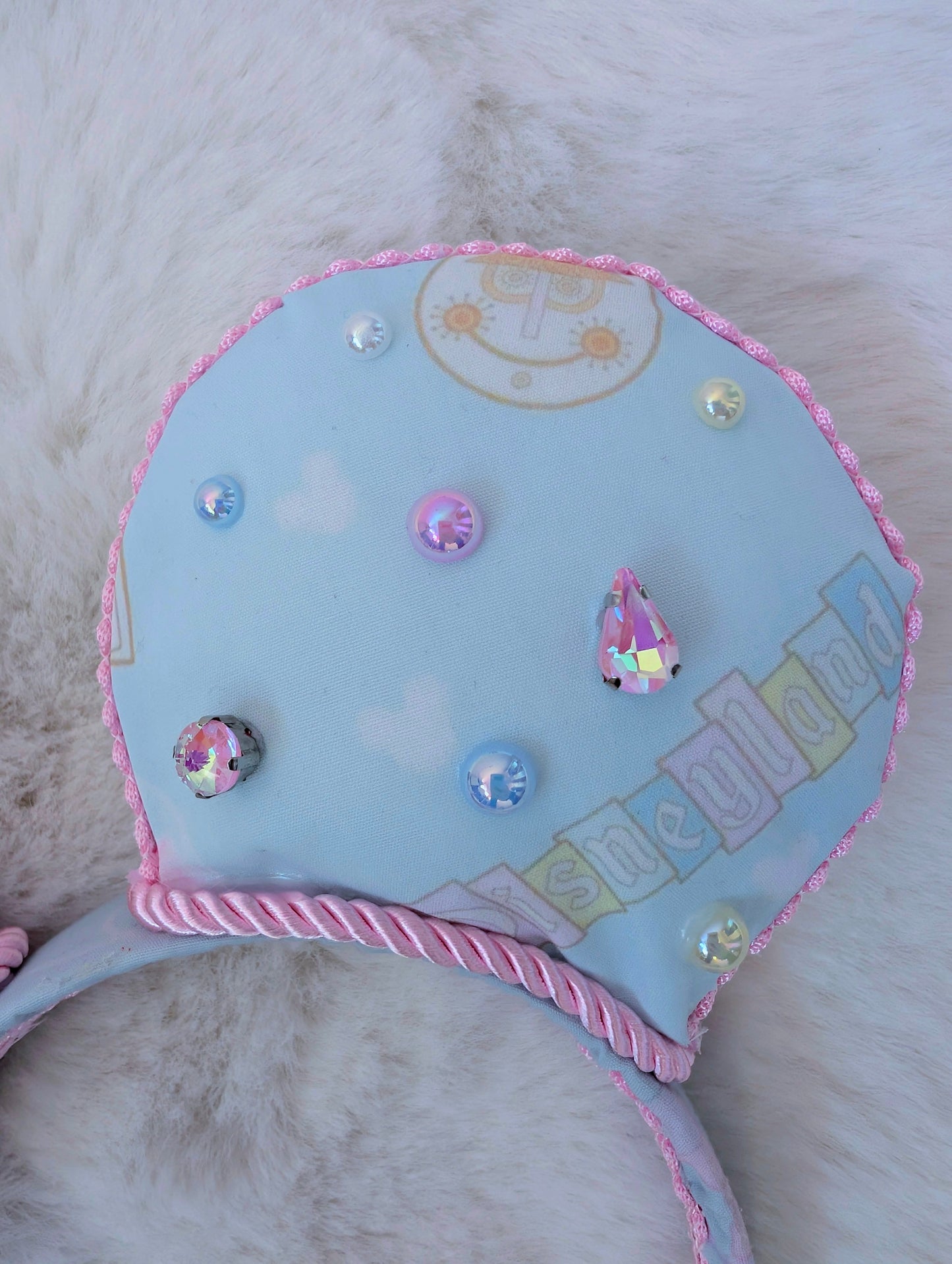 It's A Small World Inspired Minnie Ears Headband