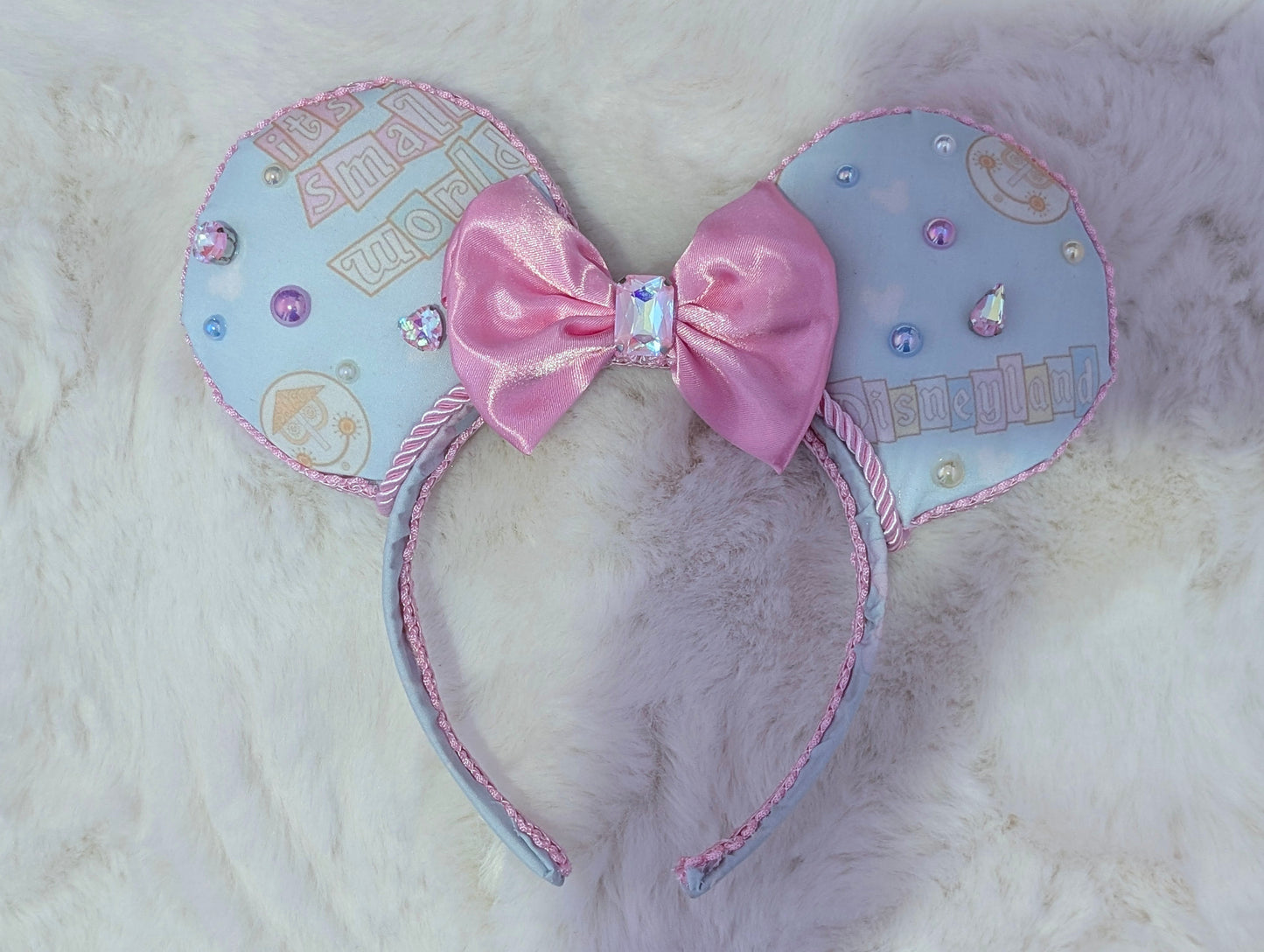 It's A Small World Inspired Minnie Ears Headband