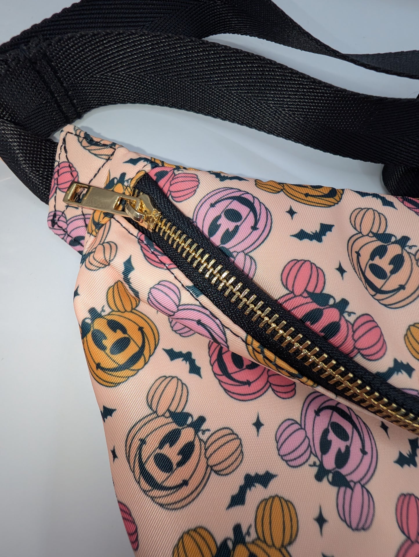 Mickey Pumpkin Halloween Bum Bag – Disney Theme Park Bag