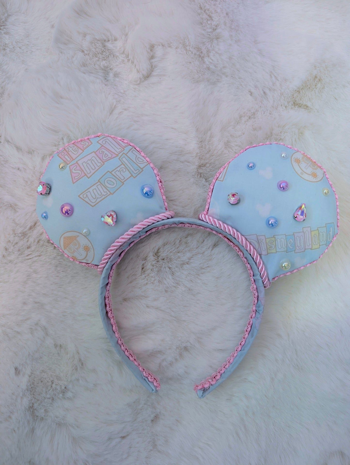 It's A Small World Inspired Minnie Ears Headband